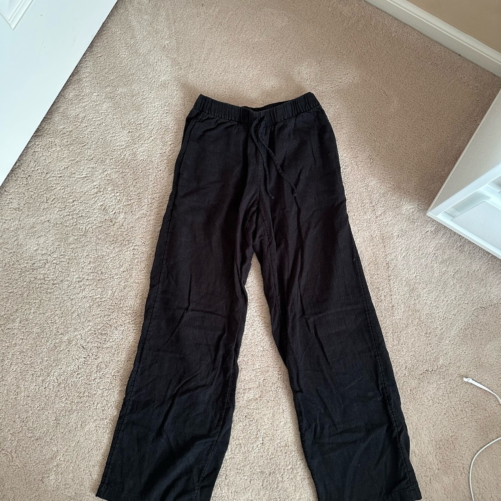 Aritzia Babaton Charcoal Elastic Waist Pants